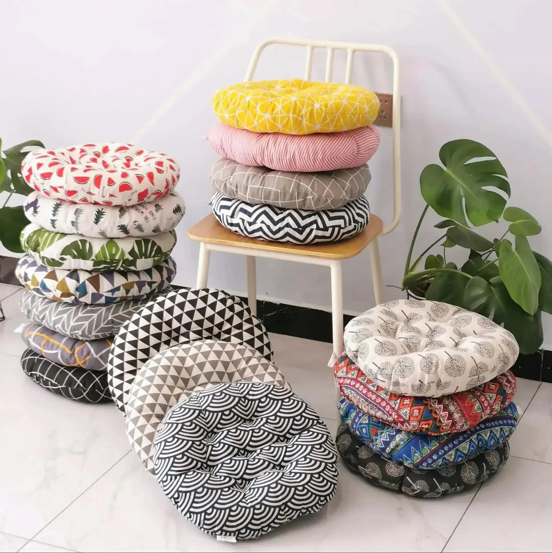 Japanese fabric cushion 'Kiruto'