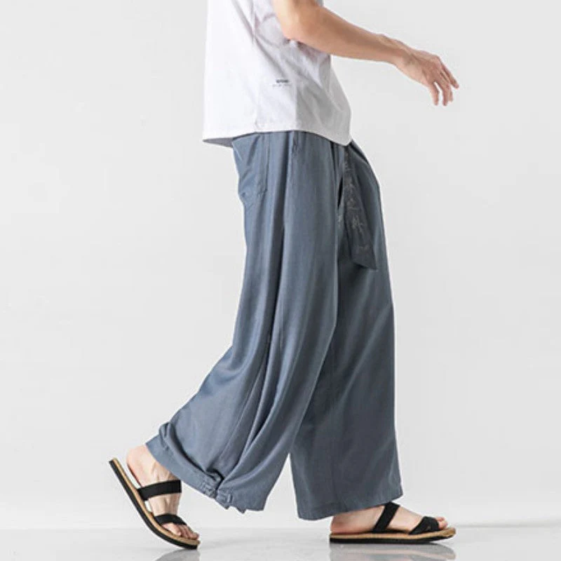 Hakama Man 'Burugure - Image 2