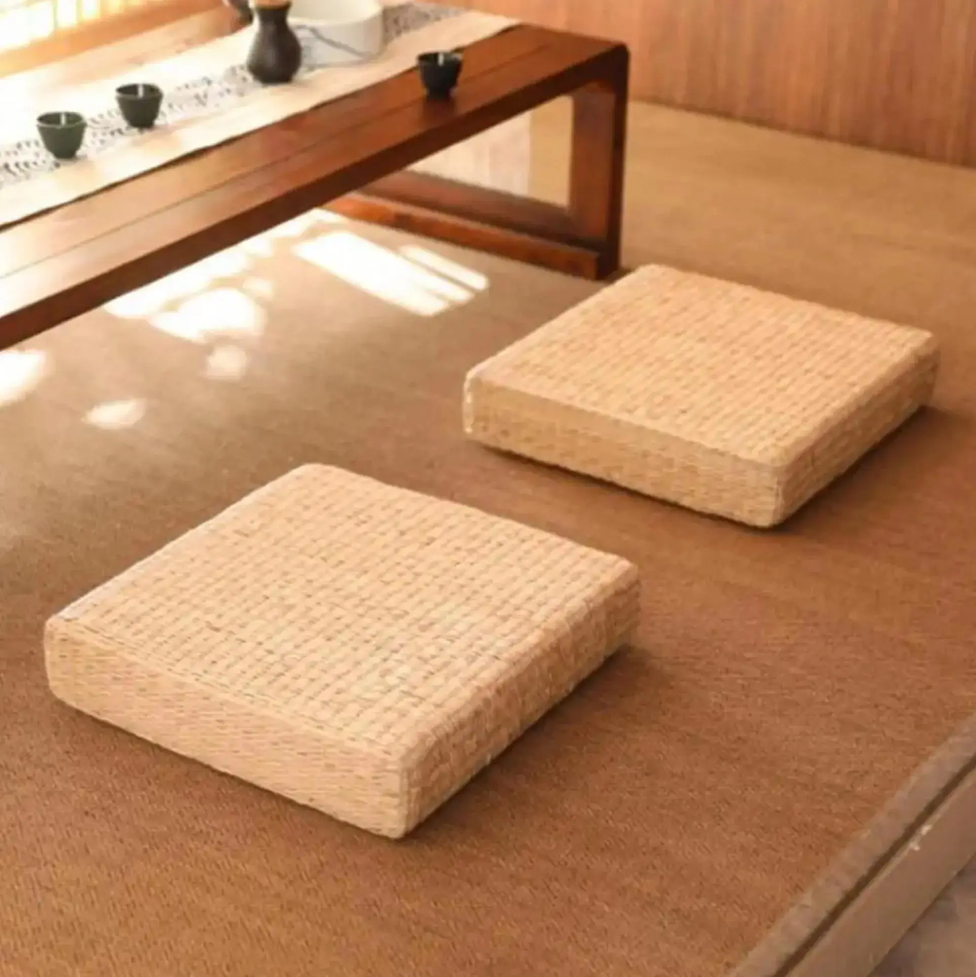 Square tatami Japanese cushion 'Mokiro' - Image 2