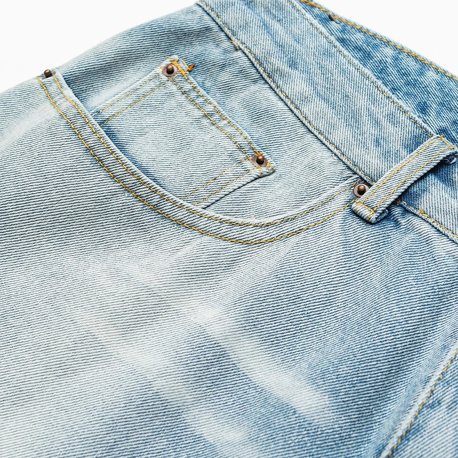 Light Wash Denim Shorts - クリア - Image 5