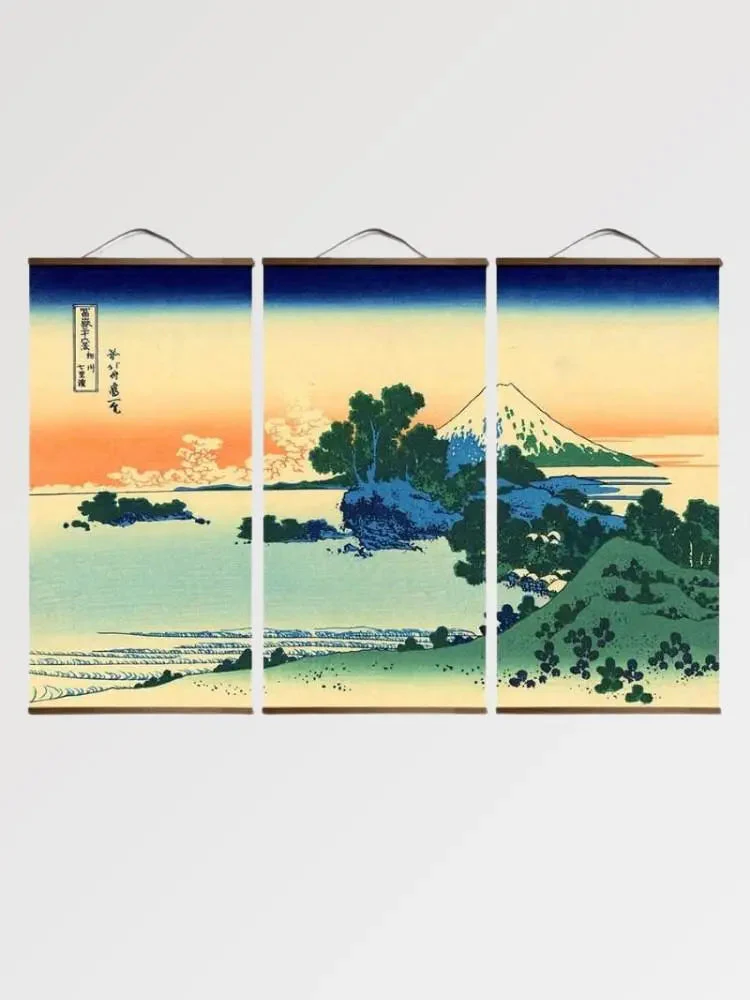 Japanese Triptych Painting 'Aka Machi' - Image 3